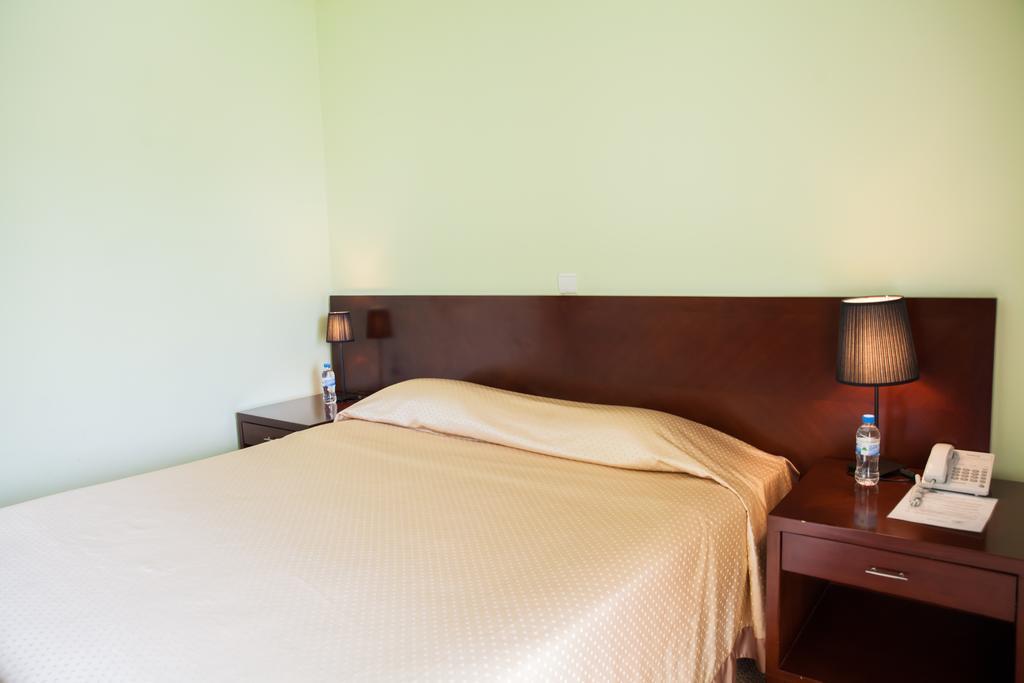Gorillas Volcanoes Hotel Ruhengeri Rom bilde
